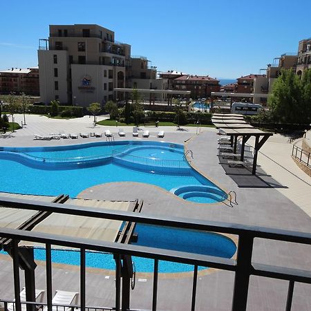 Menada Luxor Apartments Свети-Влас Экстерьер фото