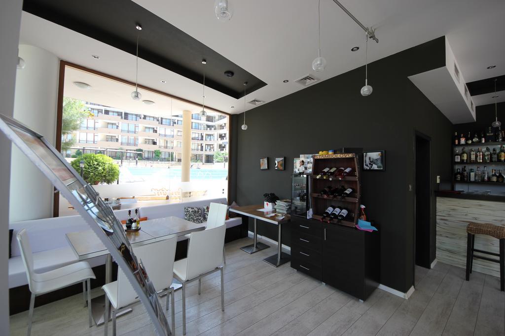 Menada Luxor Apartments Свети-Влас Экстерьер фото