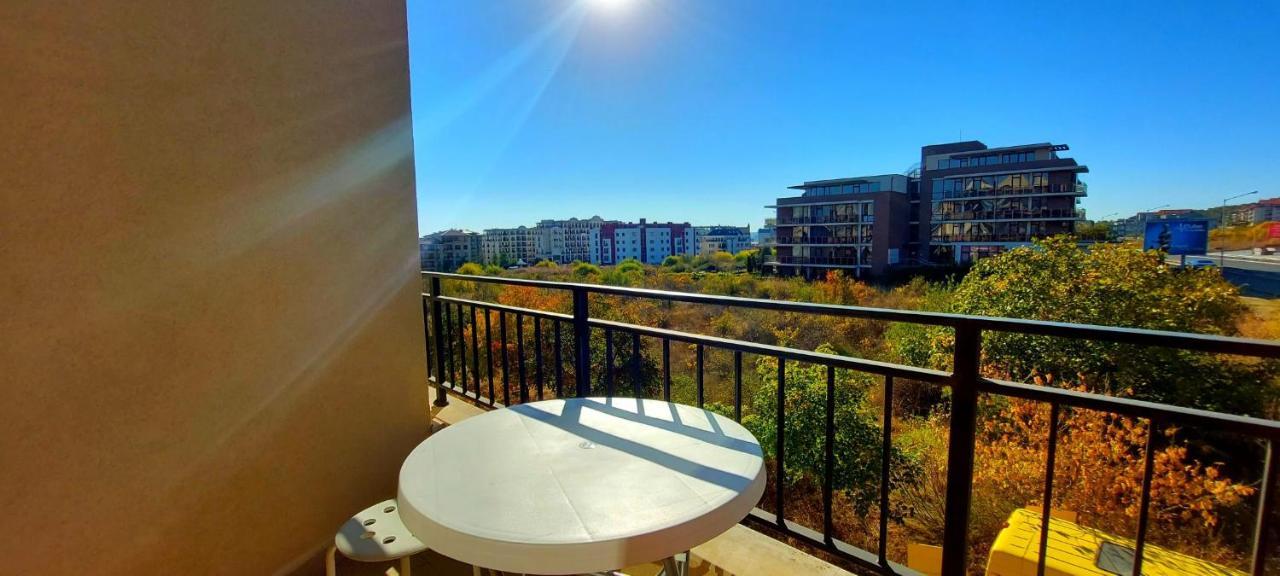 Menada Luxor Apartments Свети-Влас Экстерьер фото