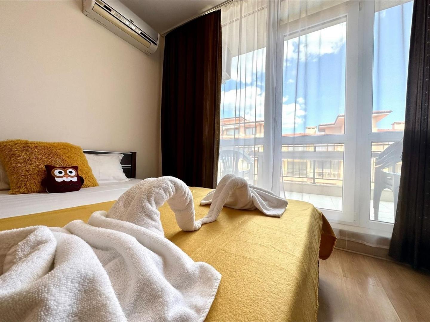 Menada Luxor Apartments Свети-Влас Номер фото
