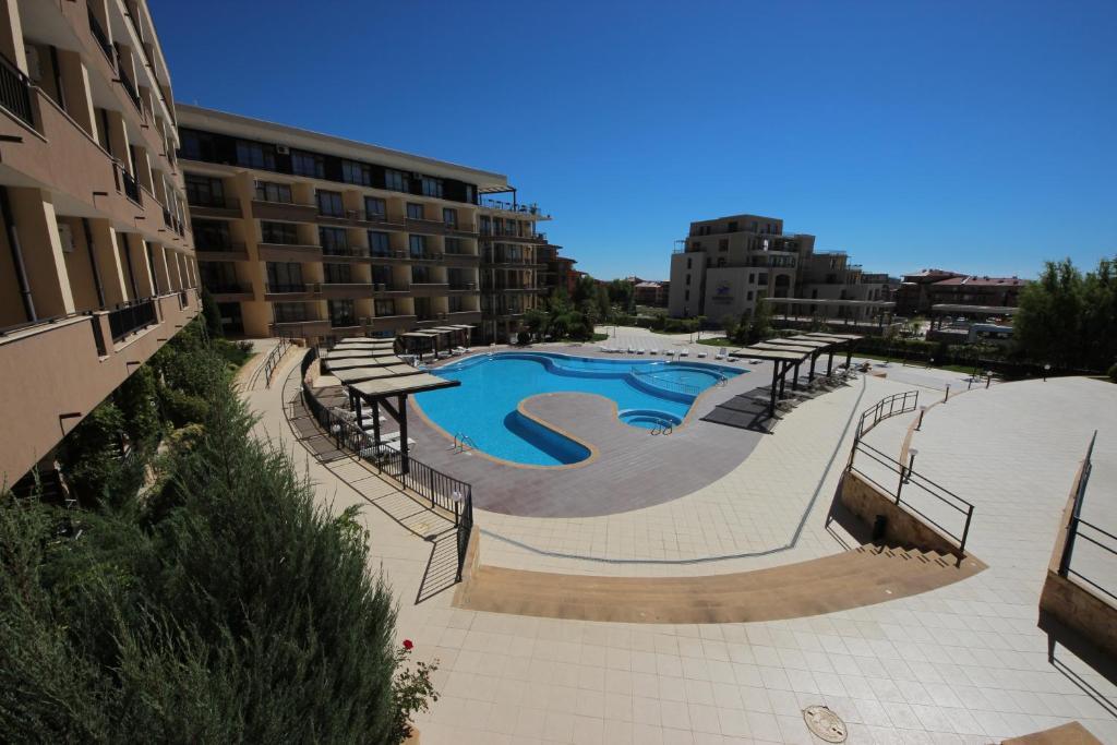 Menada Luxor Apartments Свети-Влас Экстерьер фото